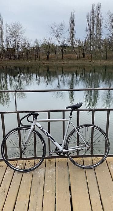 учебники бу бишкек: Шоссейный велосипед, Tsunami, Рама M (156 - 178 см), Б/у — 1