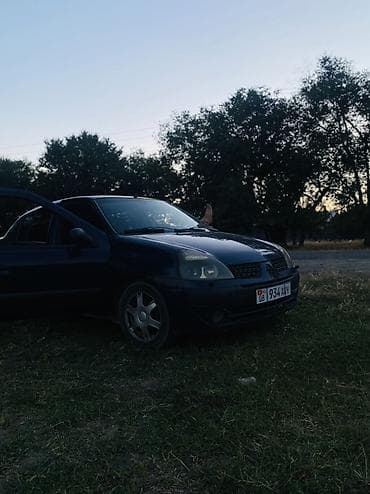 Унаа: Renault Clio: 2003 г., Кол менен иштөөчү, Бензин, Хетчбек — 2