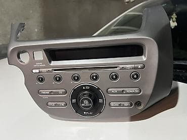 Автоэлектроника: Штатная магнитола Honda фит 2 С 2007 года и выше ! Полностью весь — 1