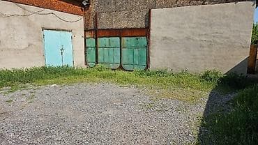 дордой джунхай контейнер: Продается участок по трассе. На участке имеются: ангар 800м2 — 5