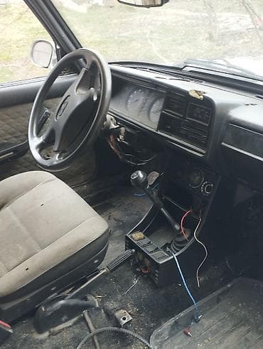 жигули авто: ВАЗ (ЛАДА) 2107: 1988 г., 1.5 л, Механика, Бензин, Седан — 1