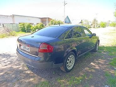 mercedes e200: Audi A6: 2004 г., Седан — 2