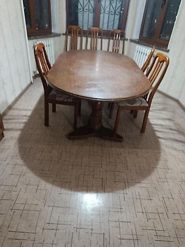 Кухонные столы: Продаю стол натуральное дерево карагач. Размер 120×180 — 4