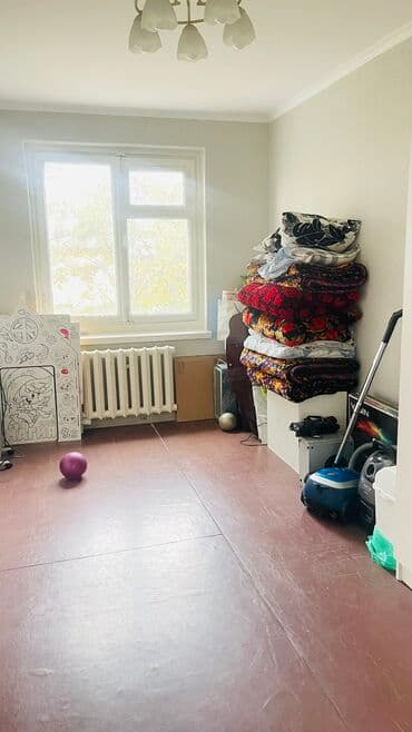 продается квартира восток 5: 3 комнаты, 58 м², 104 серия, 4 этаж, Косметический ремонт — 3