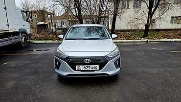 Hyundai: Hyundai Ioniq: 2018 г., 1.6 л, Гибрид, Хэтчбэк — 9