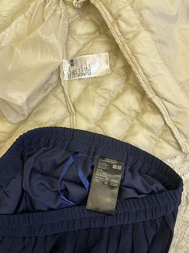 Толстовки, худи: Набор одежды UNIQLO:(оригинал) 1) Стеганый жилет светло‑бежевого — 2