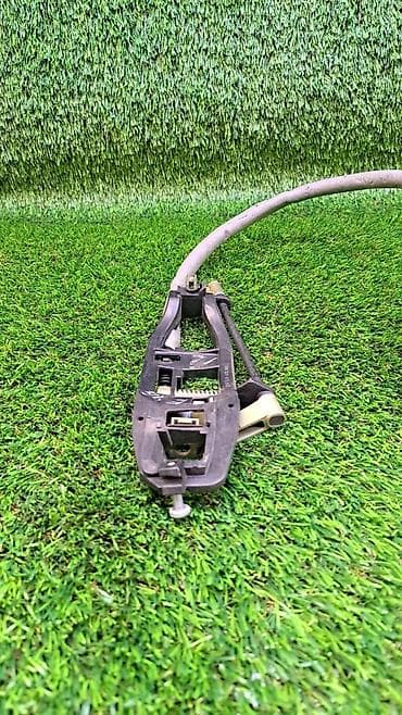 m3 e46: Замок двери передний левый BMW е46 Состояние отличное Цена 1000 сом — 2