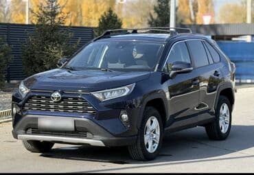 Toyota RAV4: 2021 г., 2.5 л, Автомат, Бензин, Кроссовер