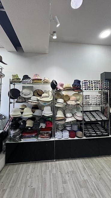 red centr: Полки продаются стеклянные перегородки подойдут для обувного магазина — 2