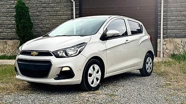 Chevrolet Spark: 2017 г., Бензин, Хетчбек — 2
