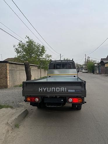1 тонник: Легкий грузовик, Hyundai, Стандарт, До 1 т, Б/у — 8