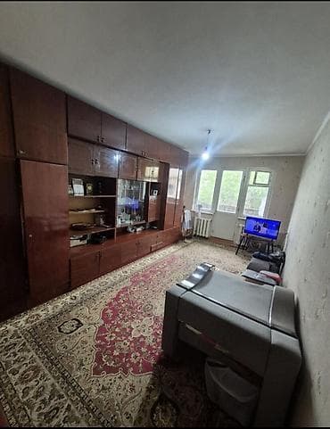 шакирова: 1 комната, 32 м², 104 серия, 4 этаж, Косметический ремонт — 2