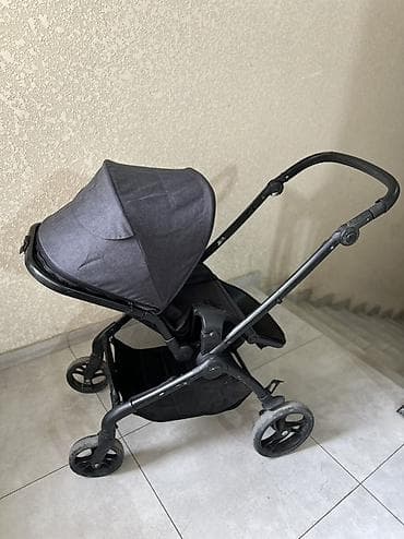 2 в 1: 3 в 1 состояние хорошие . Фирменная. 
Коляска -+ люлька -+ сумка — 3