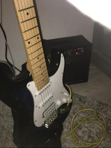 Охота и рыбалка: Электрогитара Caraya Strat-style — комплект для игры Состав: - — 4