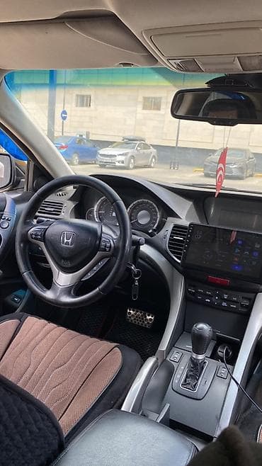 полик для машин: Honda Accord: 2008 г., 2.4 л, Автомат, Бензин, Седан — 9