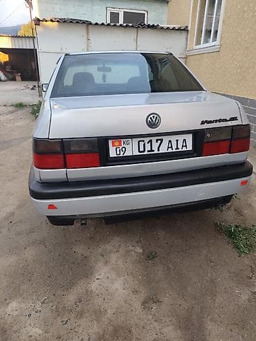Продажа авто: Volkswagen Vento: 1992 г., 1.8 л, Механика, Бензин, Седан — 3