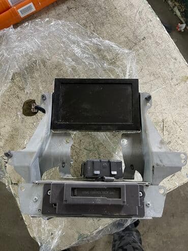 Toyota Prius 11
Тойота приус 11 
HNW11 монитор с Японии