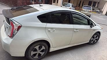 lexus es 2020: Toyota Prius: 2012 г., Вариатор, Гибрид, Хэтчбэк — 6