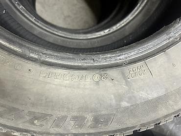 Комплект зимних шин Bridgestone Blizzak, 4 штуки. - Размер: 205/65 R15 — 2