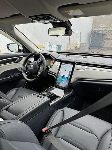 задние фонари gx470: Weltmeister EX5, 2021 г., 85000 км, Передний, В наличии — 4