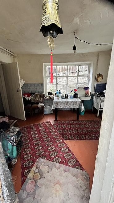 дом этажный: Продается жилой дом с полным пакетом документов,красная книга есть — 8