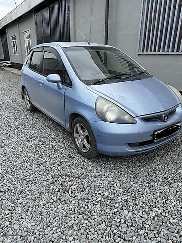 Honda Fit: 2003 г., 1.3 л, Автомат, Бензин, Хэтчбэк