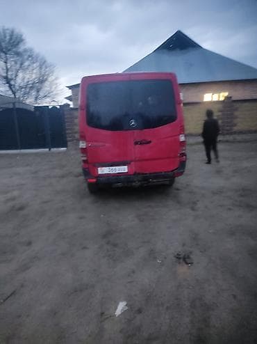 не нахаду: Легкий грузовик, Mercedes-Benz — 6