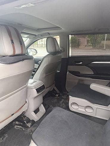 субаро 2018: Toyota Highlander: 2018 г., 3.5 л, Типтроник, Бензин, Кроссовер — 3
