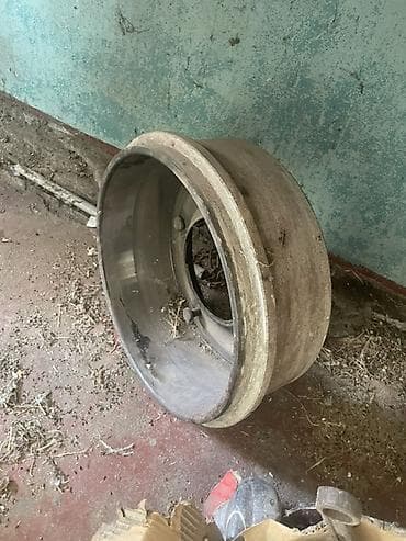 магазин на колесах: СРОЧНО ❗️Тормазной барабан от задней камаза Стальное колесное — 2