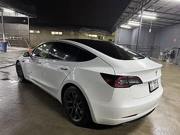 Tesla: Tesla Model 3: 2021 г., Электромобиль, Седан — 6