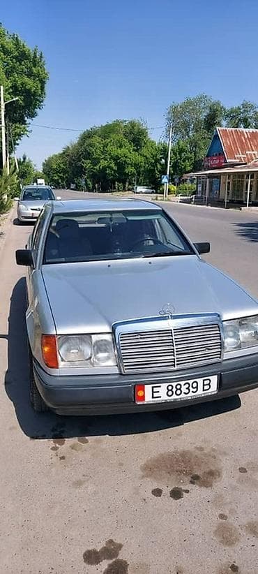 чехол на мерс: Mercedes-Benz W124: 1989 г., 2 л, Дизель, Седан — 1
