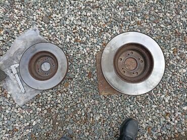 перфорированные тормозные диски: Предний тормозной диск Honda 2008 г., Б/у, Оригинал — 2