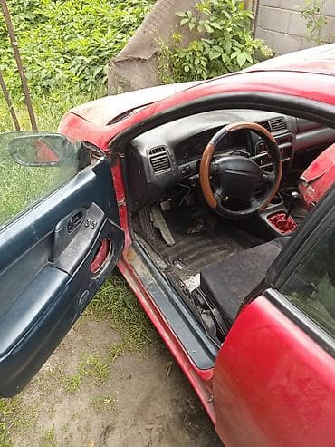 Mazda MX-3: 1997 г., Механика, Купе — 3