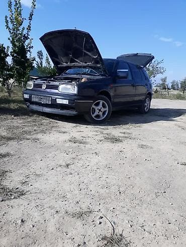 гольв 3: Volkswagen Golf: 1992 г., Хэтчбэк — 1