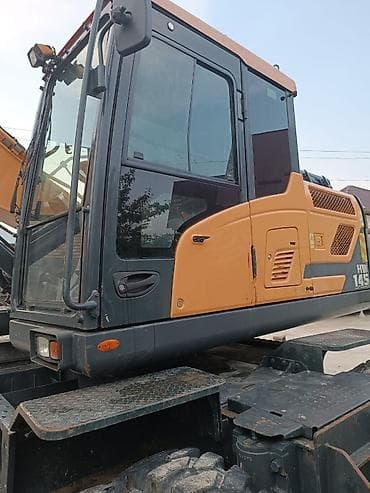 mini cooper: Экскаватор, Hyundai, Колесный — 3