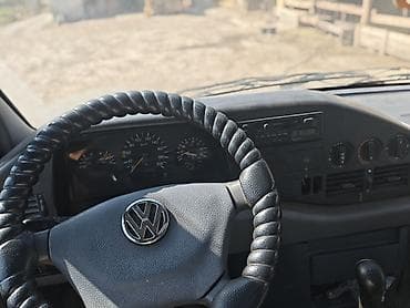 Продаётся грузовой фургон Mercedes‑Benz Sprinter 412D, зелёный, с — 6