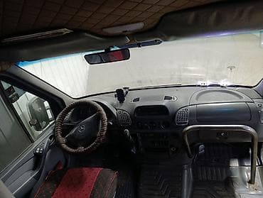 Унаа сатуу: Mercedes-Benz Спринтер: 2003 г., 2.2 л, Кол менен иштөөчү, Дизель, Van — 3