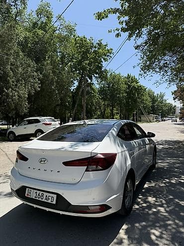 Hyundai Avante: 2020 г., 1.6 л, Автомат, Бензин, Седан — 6