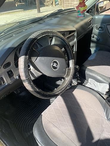 colf 3: Daewoo Nexia: 2010 г., 1.5 л, Механика, Бензин, Седан — 5