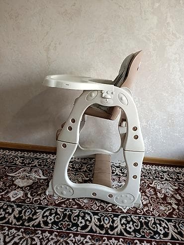 dinner table: Детский стульчик для кормления-трансформер 3-в-1. Особенности: - — 3