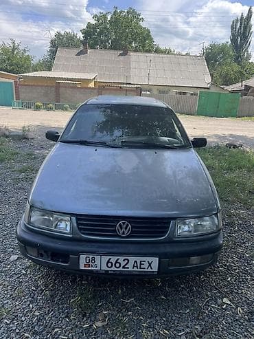 накладки гольф 3: Volkswagen Passat: 1994 г., Седан — 1