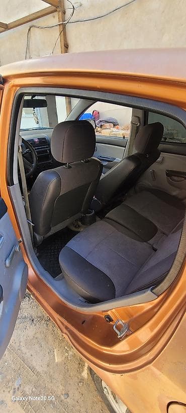 Транспорт: Kia Picanto: 2007 г., 0.1 л, Механика, Бензин, Хэтчбэк — 6