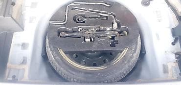 тойота хайлендер гибрид: Toyota Prius V: 2013 г., 1.8 л, Вариатор, Гибрид, Универсал — 6