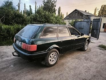 поло радиатор: Audi 80: 1993 г., 2 л, Механика, Газ, Универсал — 4