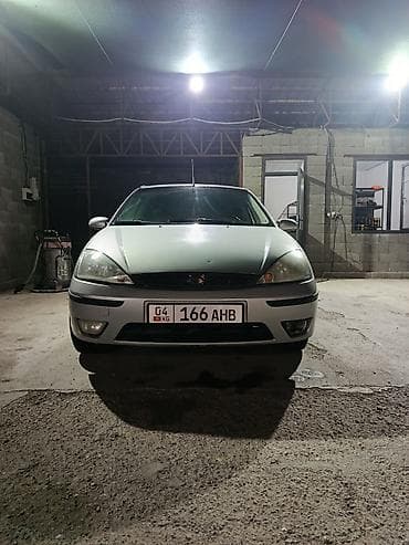 Ford Focus: 2004 г., Механика, Бензин, Седан — 3