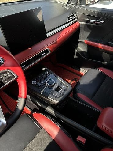 Транспорт: BYD Yuan Plus: 2020 г., Электромобиль, Кроссовер — 5