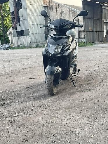 самокат курьер: Скутеретта 125 куб. см, Бензин, Б/у — 5
