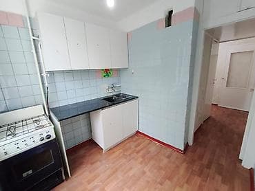 1 комната, 32 м², 4 мкр 104 серия, 3 этаж, Косметический ремонт
