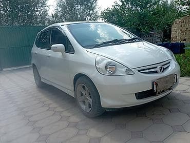 Транспорт: Honda Fit: 2003 г., 1.3 л, Автомат, Бензин, Хетчбек — 6