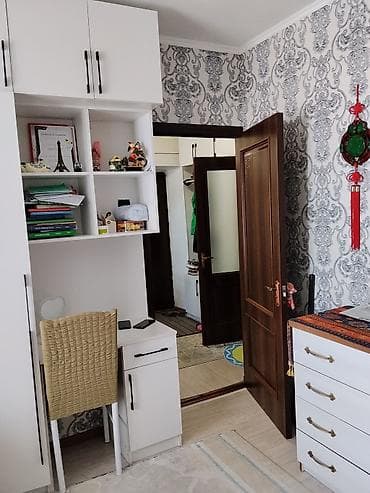 продаю дом бишкек кызыл аскер: 2 бөлмө, 222 м², 106-серия жакшыртылган, 3 кабат, Эски ремонт — 3